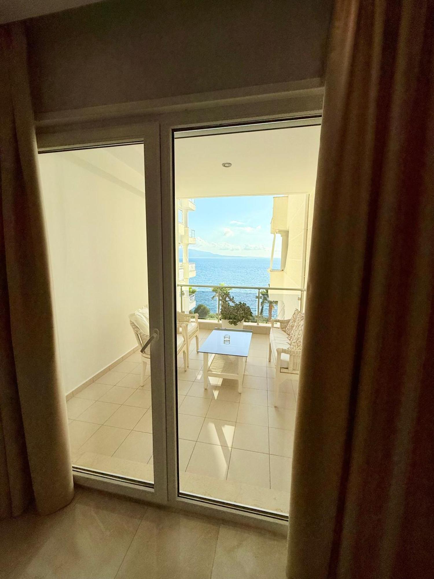 Limani Deluxe Apartments Saranda Kültér fotó